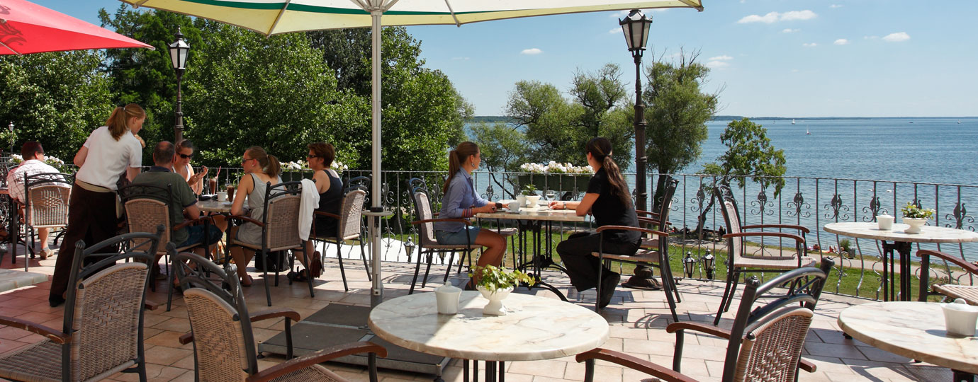 Schlosshotel Klink Seeterasse, Mecklenburgische Seenplatte